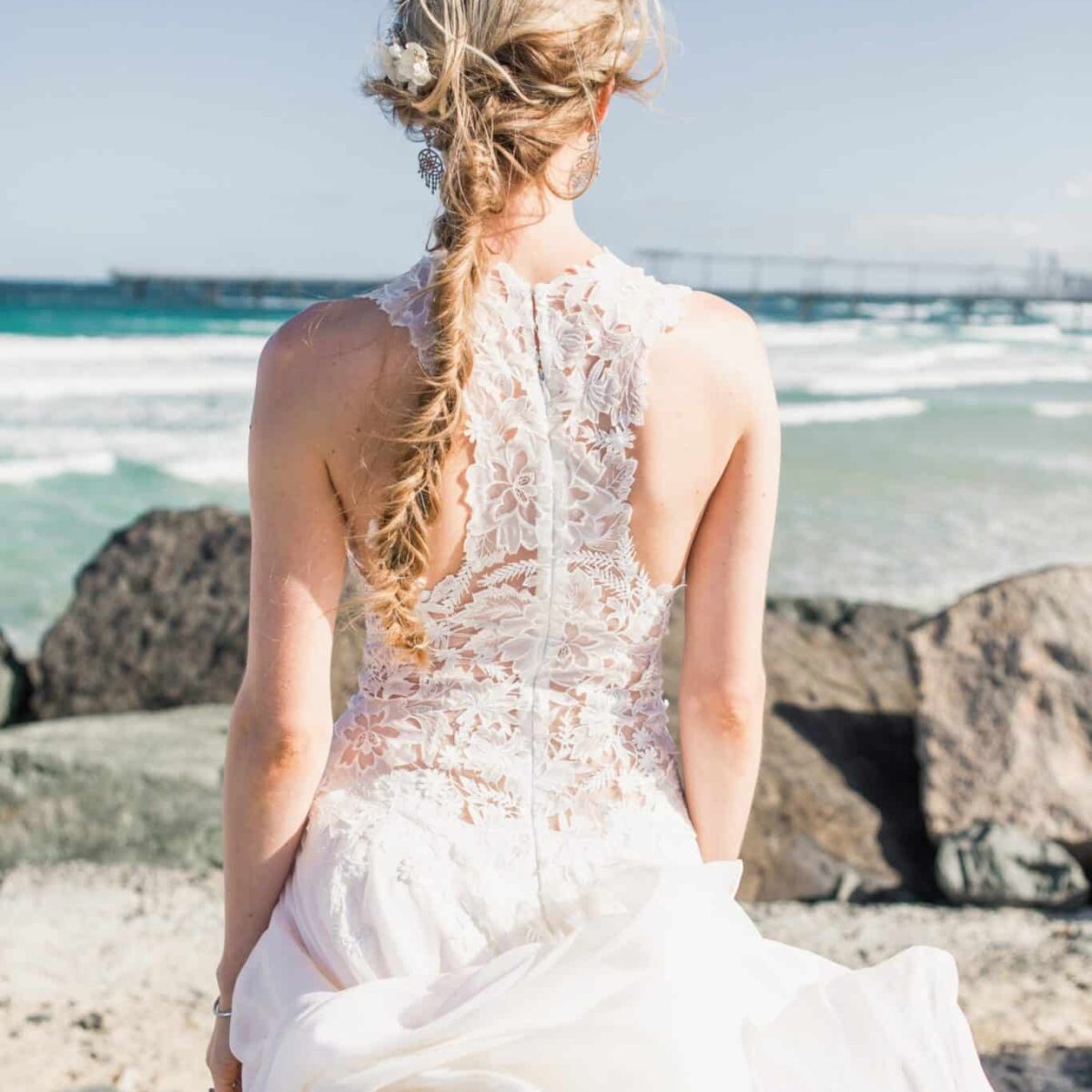 8 styles de robe de mariée décontractée que nous aimons